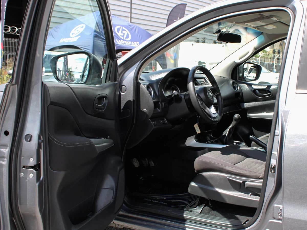 NISSAN Navara SE 4x2 - Imagen 4