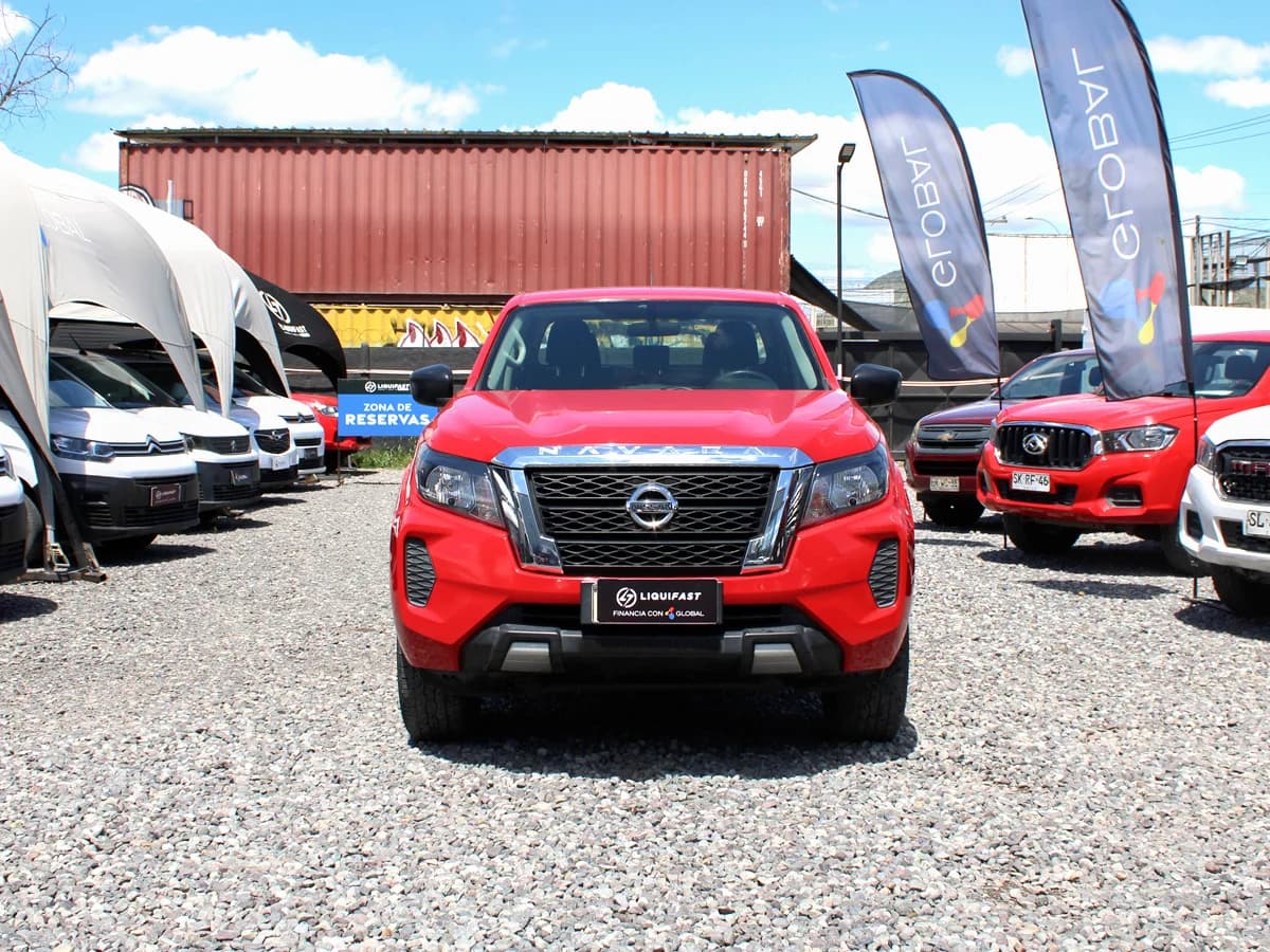 NISSAN Navara 4X4 SE - Imagen 2