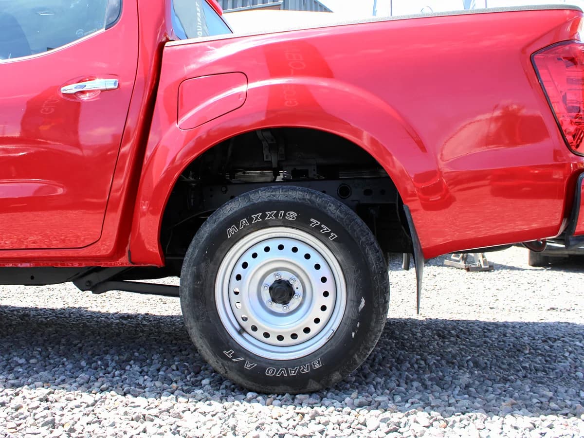 NISSAN Navara 4X4 SE - Imagen 6