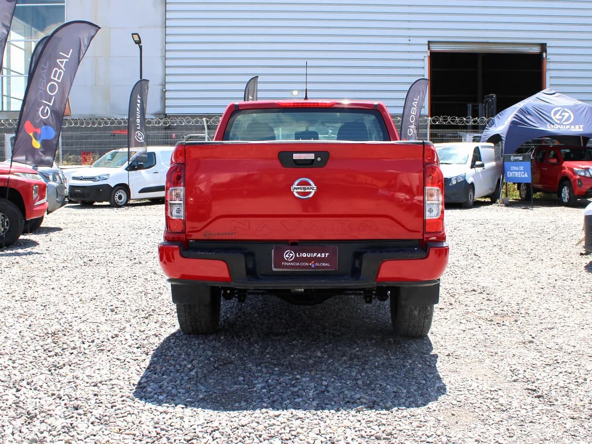 NISSAN Navara 4X4 SE - Imagen 7