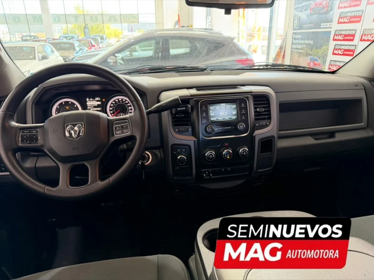 DODGE Ram 1500 5.7 2015 - Imagen 9