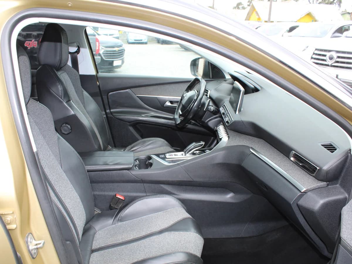 PEUGEOT 3008 ALLURE BLUE HDI 1.6 2017 - Imagen 6