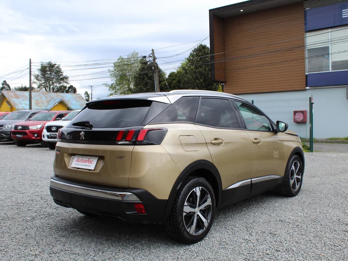 PEUGEOT 3008 ALLURE BLUE HDI 1.6 2017 - Imagen 9