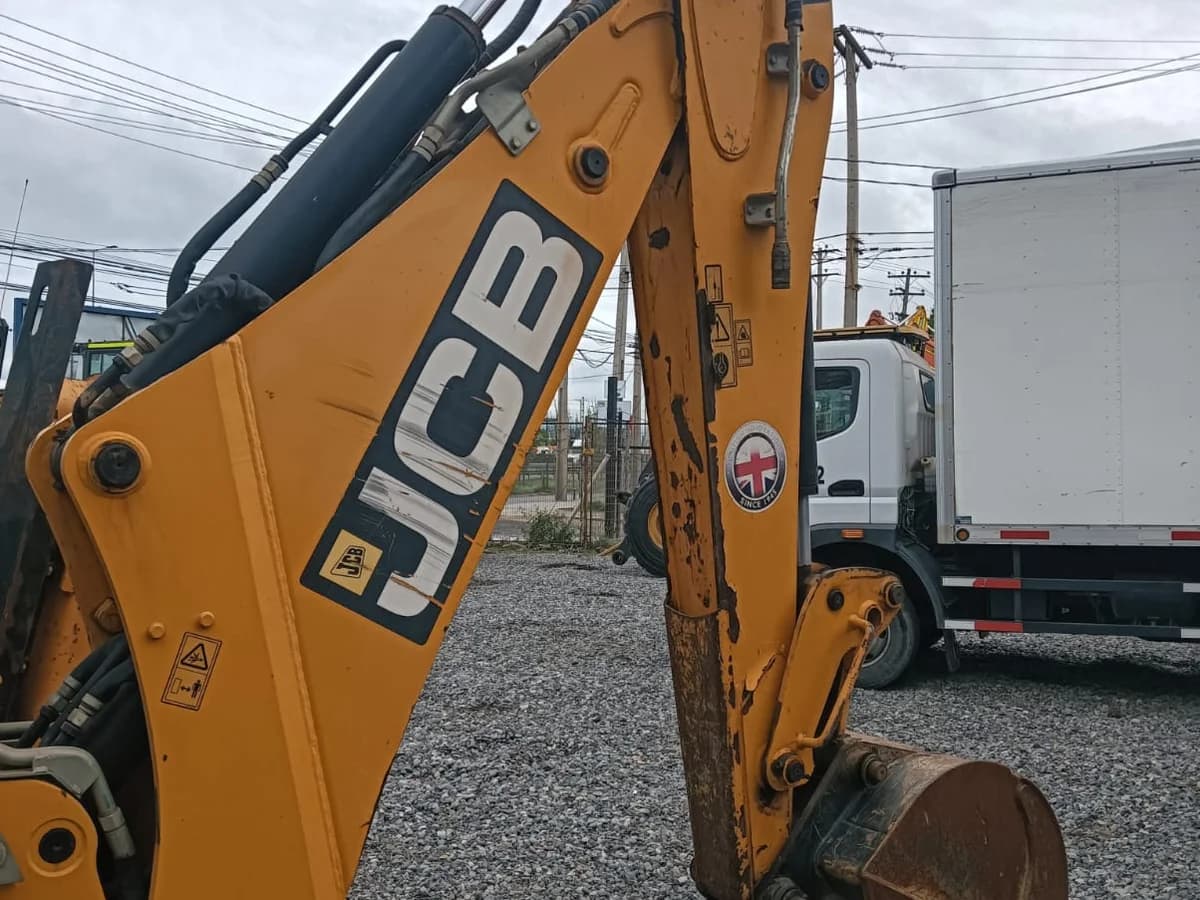 JCB 3CX 4X4 2023 - Imagen 6