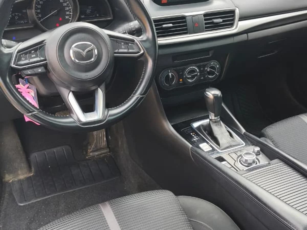MAZDA 3 Sport 2.0 SKYACTIV-G AUT 2018 - Imagen 8