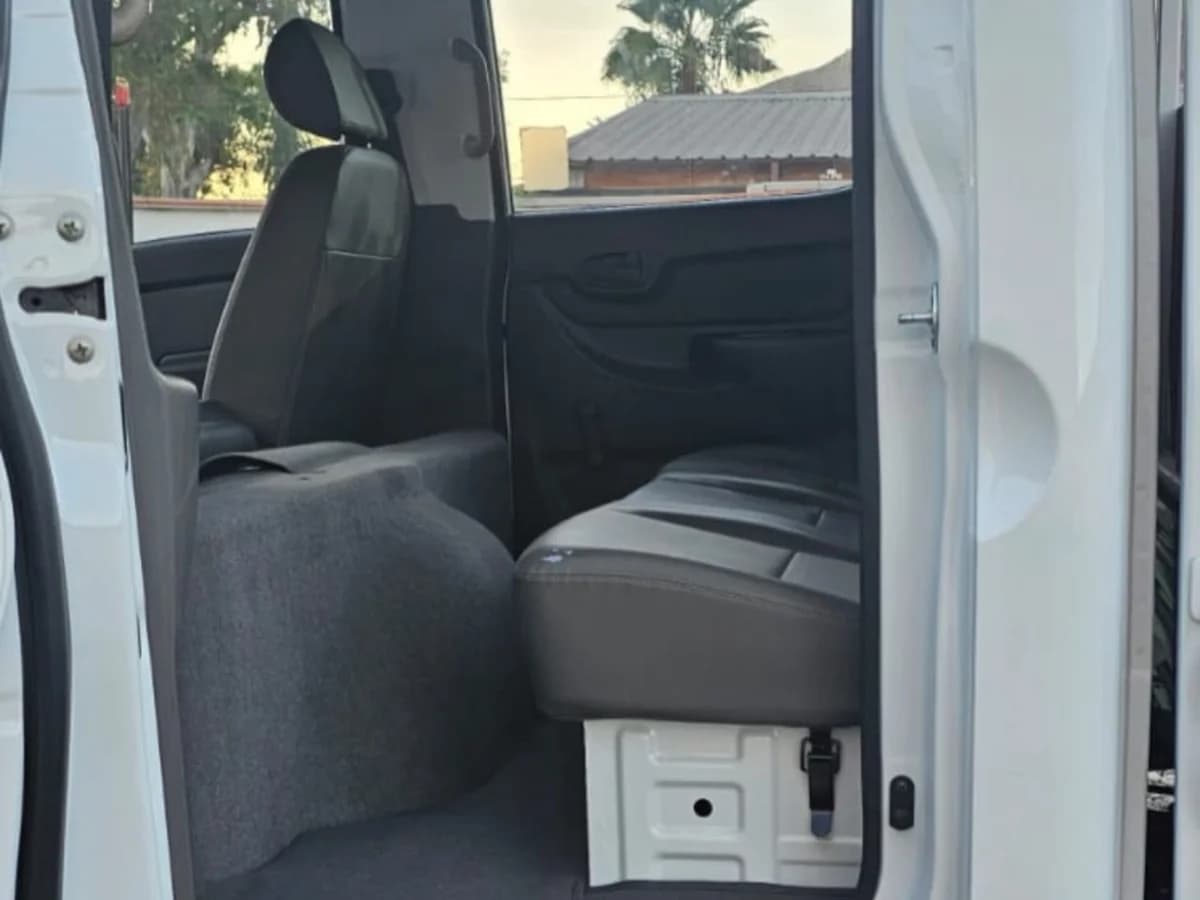 HYUNDAI PORTER 2.5 2024 - Imagen 10