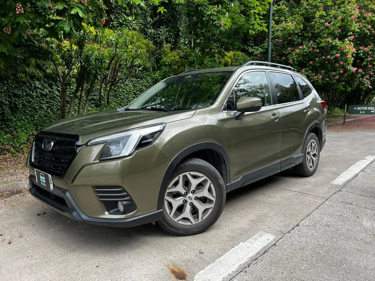 Subaru Forester XS 2.0i AWD AT año 2024 - Imagen 1