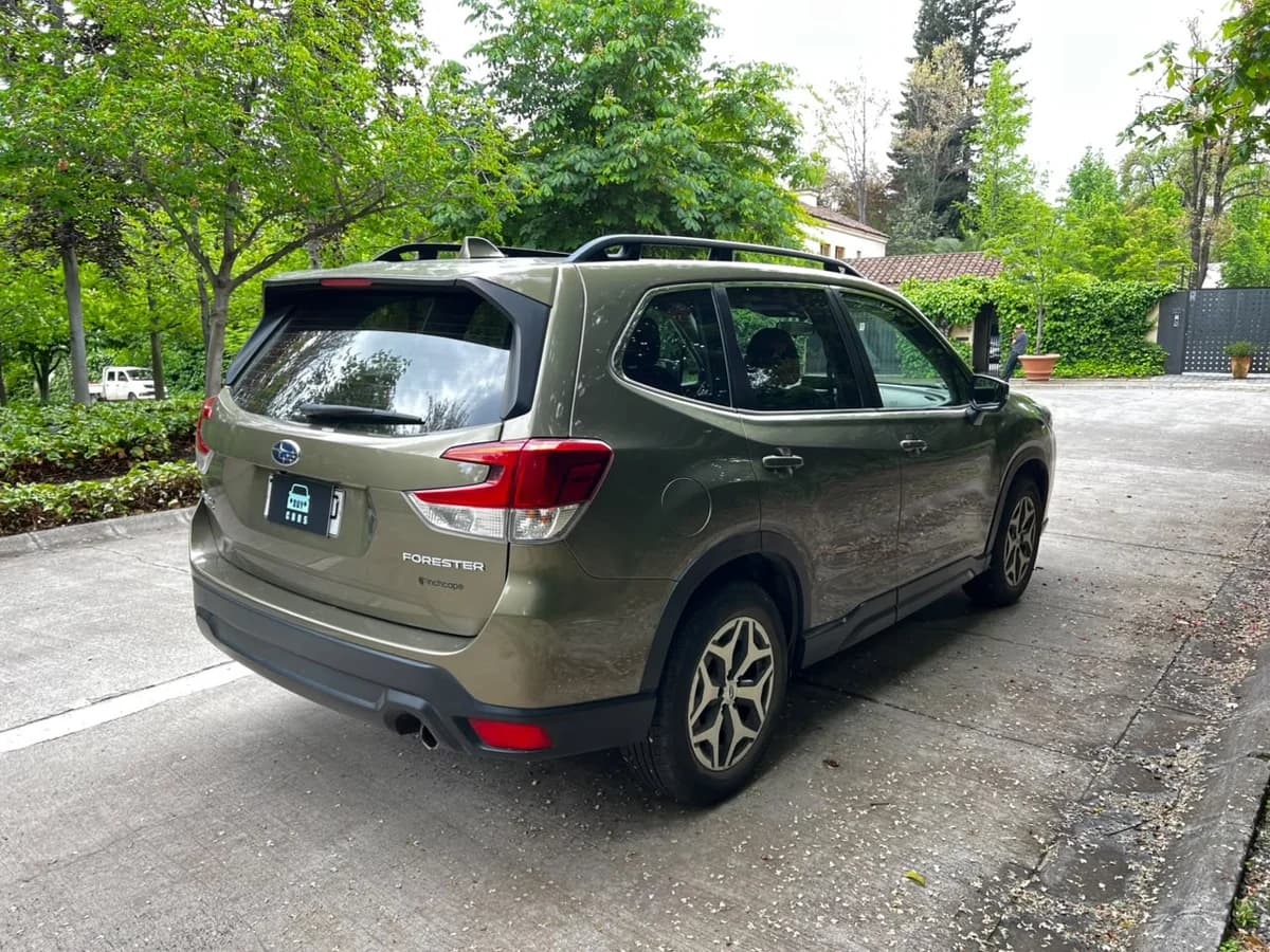 Subaru Forester XS 2.0i AWD AT año 2024 - Imagen 9