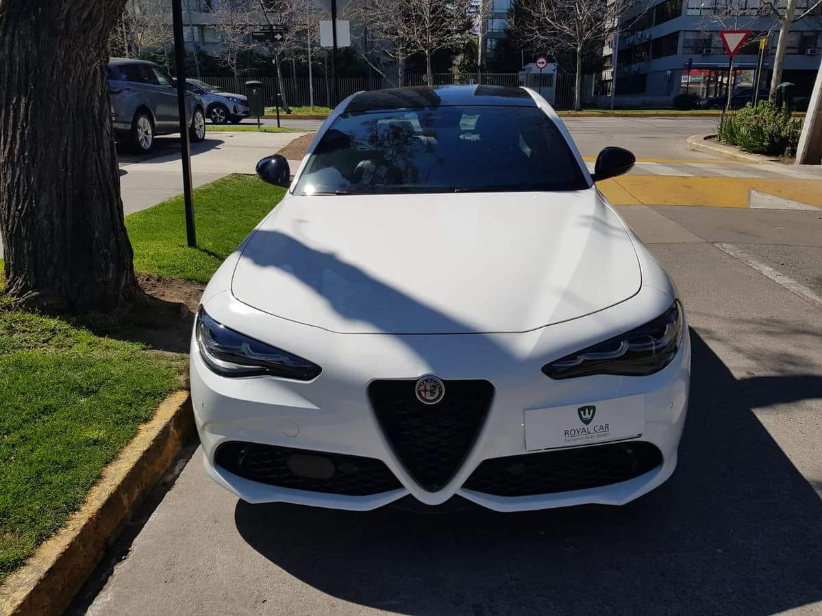 ALFA ROMEO Giulia Veloce Q4 280CV 2.0 AT - Imagen 2
