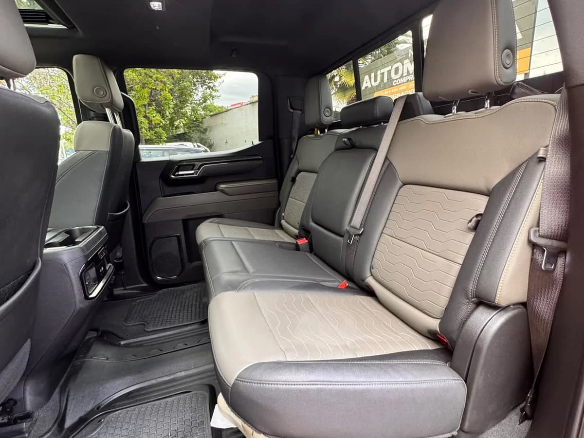 CHEVROLET Silverado 6.2 ZR2 R 2025 - Imagen 13