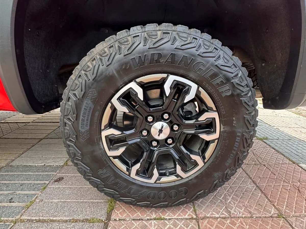 CHEVROLET Silverado 6.2 ZR2 R 2025 - Imagen 15