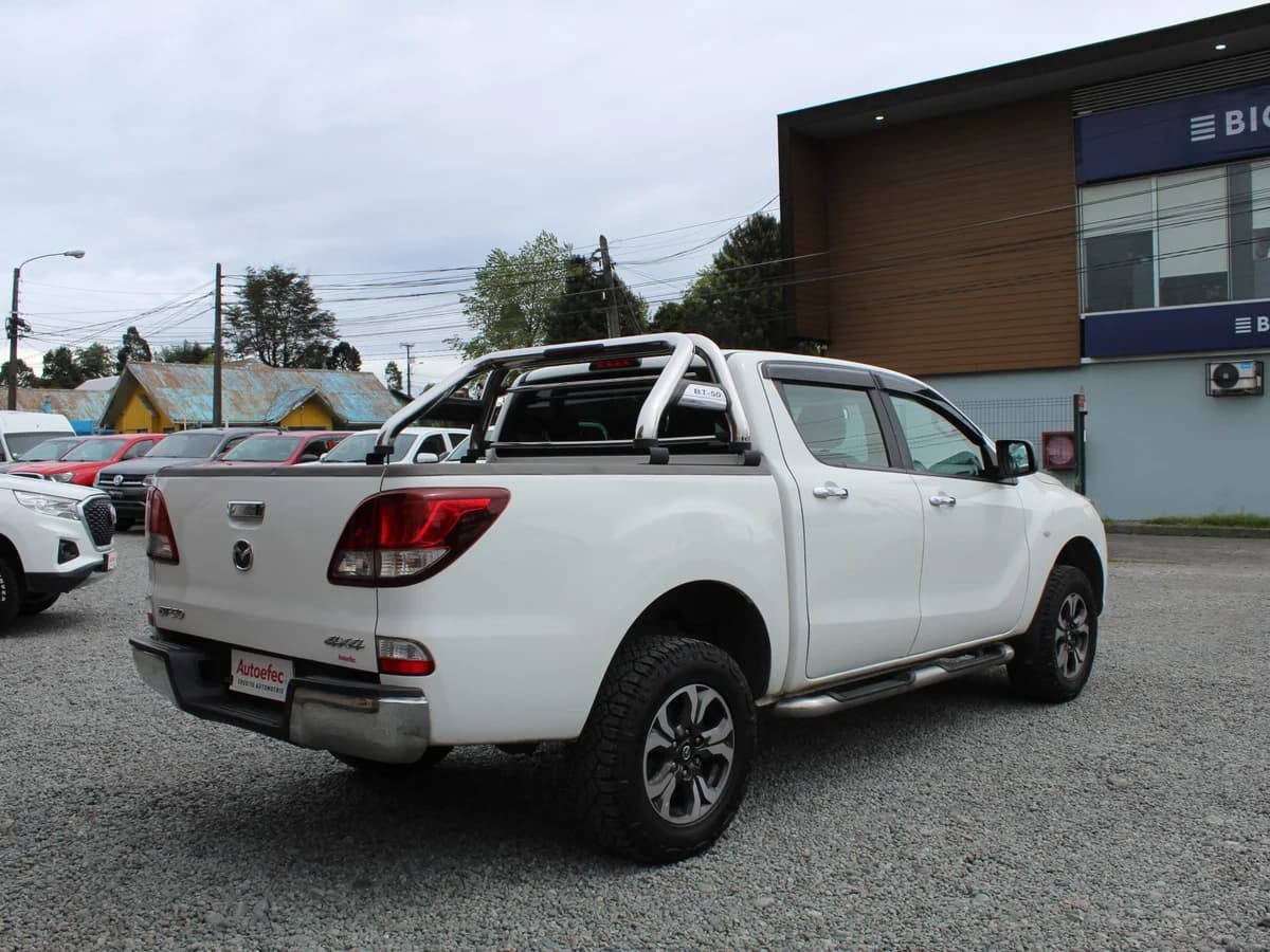 MAZDA NEW BT 50 DCAB SDX 4x4 2.2 2019 - Imagen 9