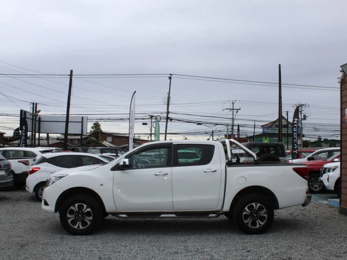 MAZDA NEW BT 50 DCAB SDX 4x4 2.2 2019 - Imagen 12
