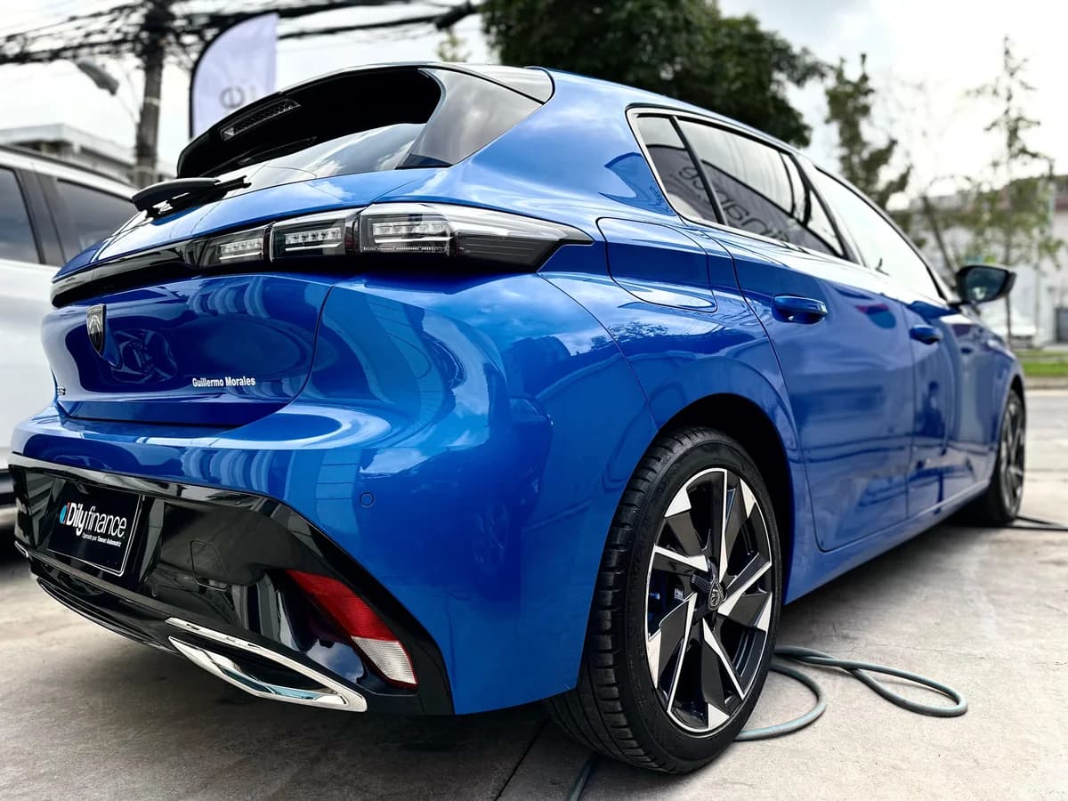 PEUGEOT 308 1.5 ALLURE PACK BLUEHDI DIESEL 130 4X2 EAT8 5P 2024 - Imagen 19