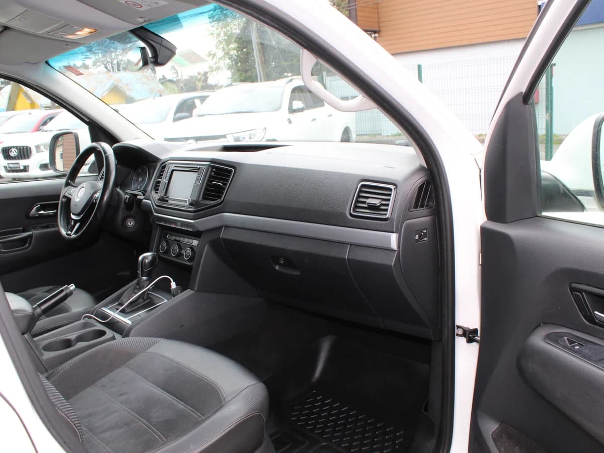 VOLKSWAGEN AMAROK HIGHLINE 2.0 TDI 2018 - Imagen 5