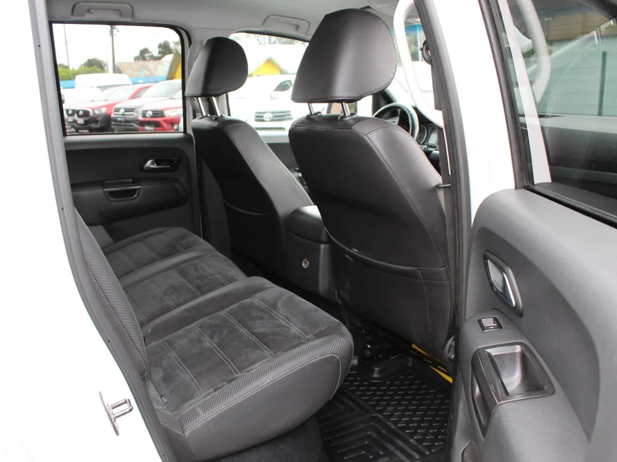 VOLKSWAGEN AMAROK HIGHLINE 2.0 TDI 2018 - Imagen 7