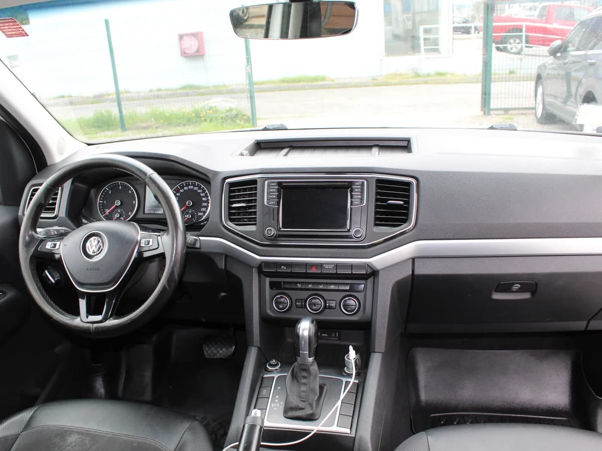 VOLKSWAGEN AMAROK HIGHLINE 2.0 TDI 2018 - Imagen 8