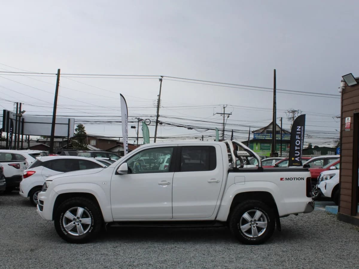 VOLKSWAGEN AMAROK HIGHLINE 2.0 TDI 2018 - Imagen 12