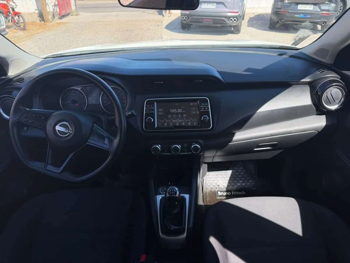 NISSAN Kicks 1.6 SENSE 2023 - Imagen 9
