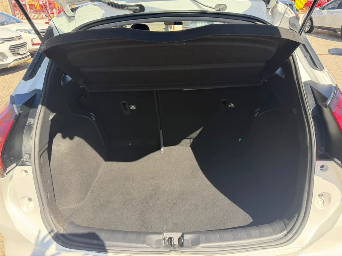 NISSAN Kicks 1.6 SENSE 2023 - Imagen 10