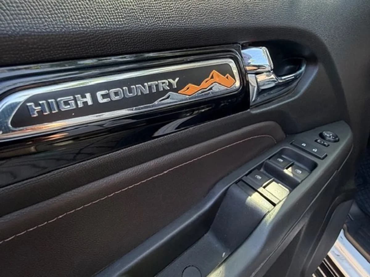 CHEVROLET COLORADO High Country 2023 - Imagen 18