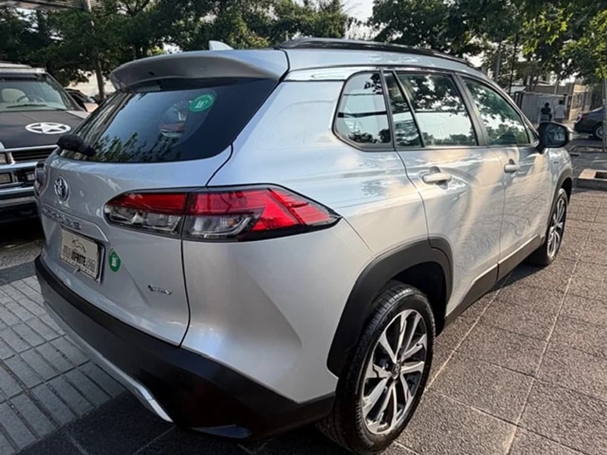 TOYOTA COROLLA CROSS 1.8 HEV SEG 2025 - Imagen 2