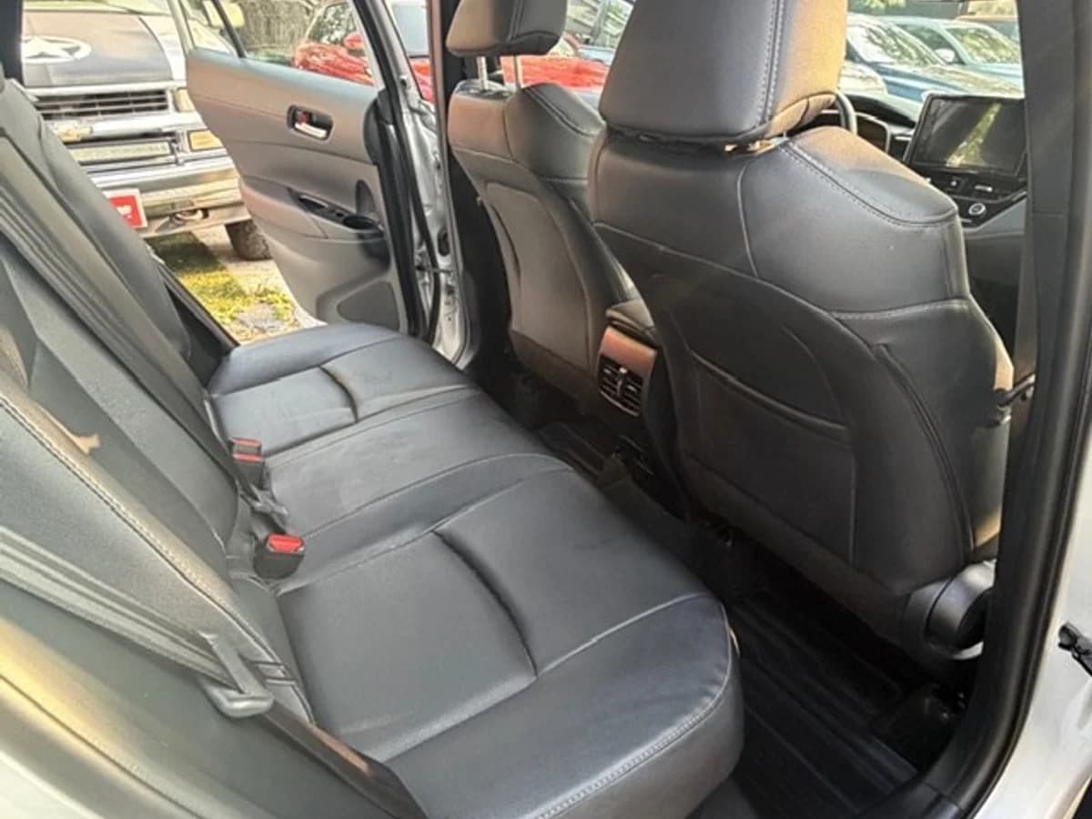 TOYOTA COROLLA CROSS 1.8 HEV SEG 2025 - Imagen 12