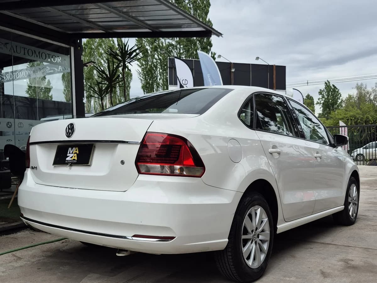 VOLKSWAGEN VENTO 2.0 1.6 2017 - Imagen 6