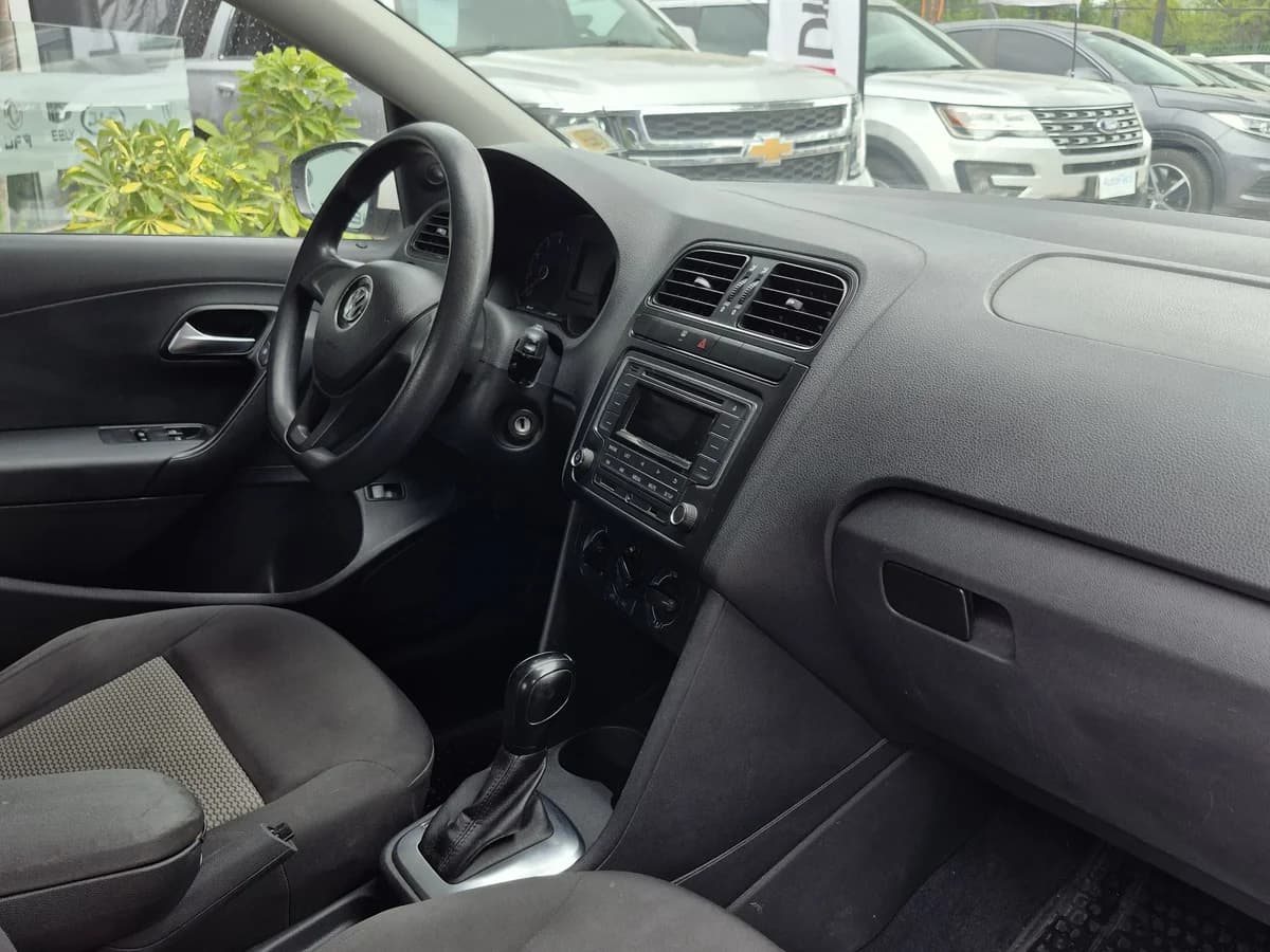 VOLKSWAGEN VENTO 2.0 1.6 2017 - Imagen 10