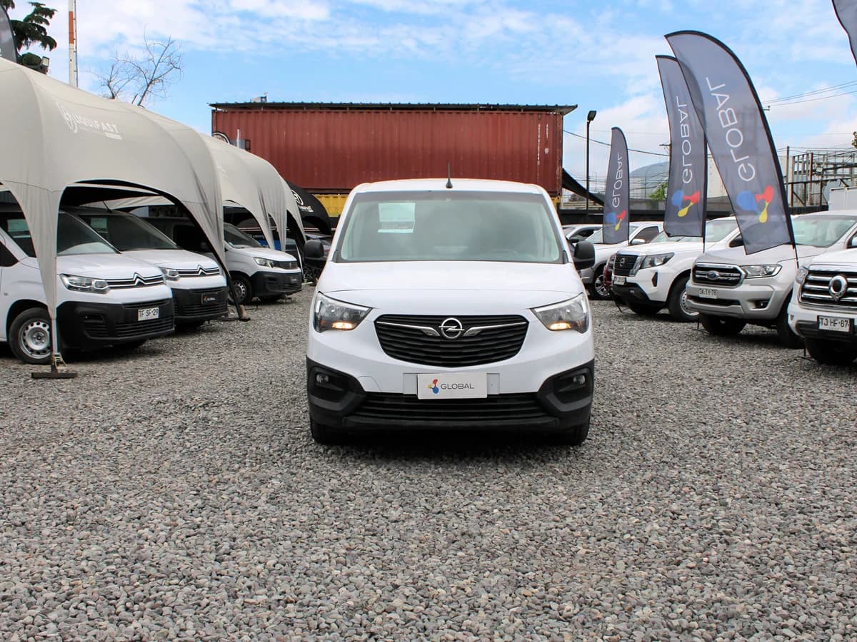 OPEL Combo 1.8 2023 - Imagen 2