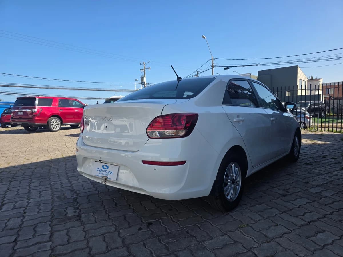 KIA Soluto 1.4 LX E6 2024 - Imagen 6
