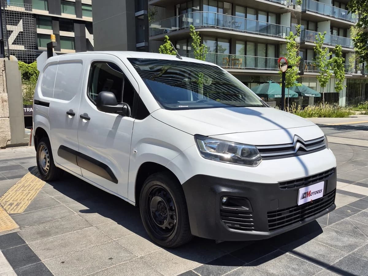 CITROEN Berlingo 1.5 BLUEHDI 2023 - Imagen 7