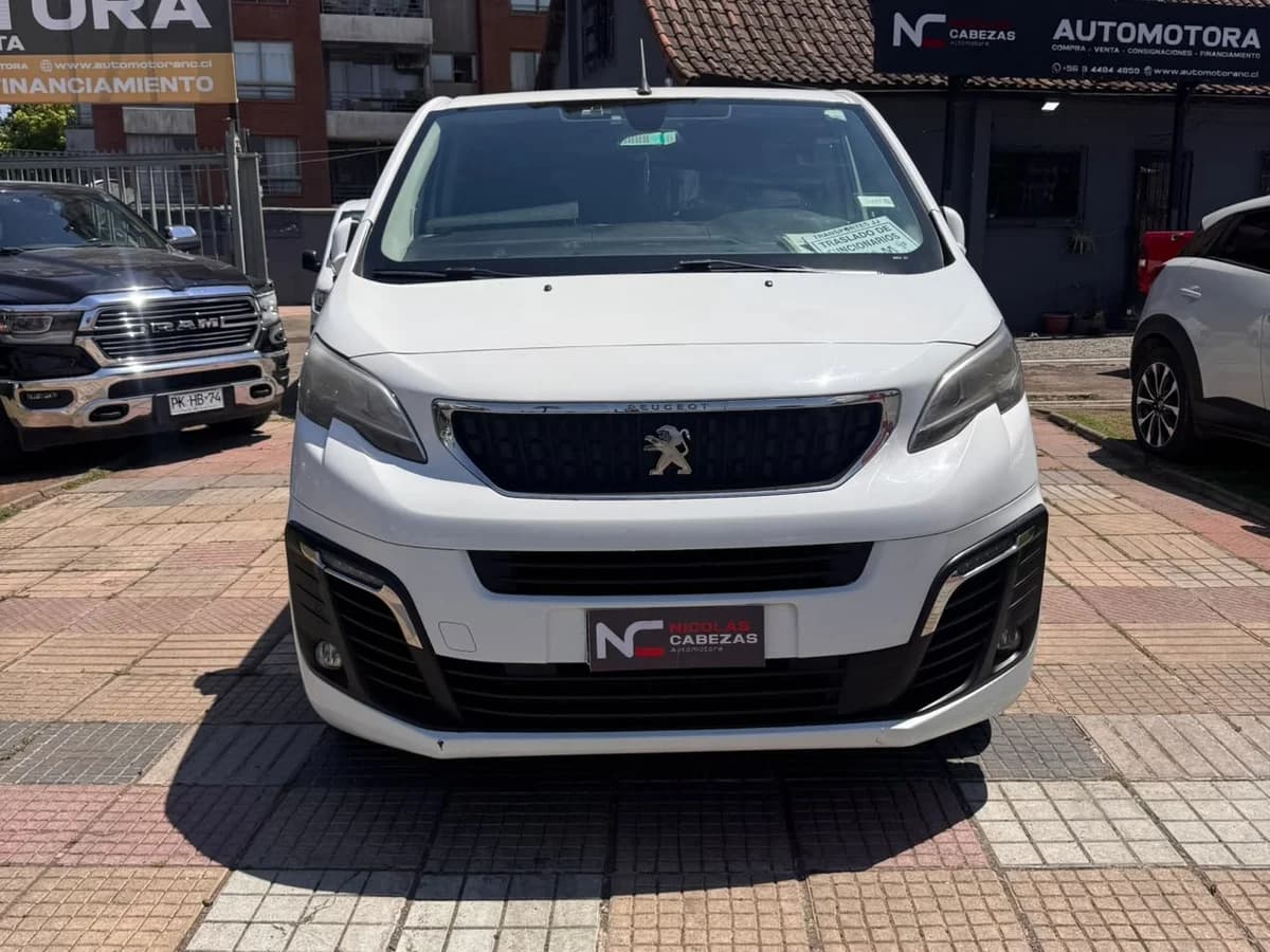PEUGEOT Traveller Bussinnes 2.0 MT 2021 - Imagen 2