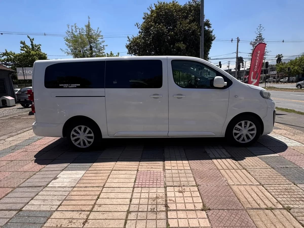 PEUGEOT Traveller Bussinnes 2.0 MT 2021 - Imagen 4
