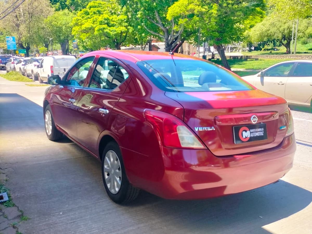 NISSAN Versa SENSE 1.6 2018 - Imagen 3