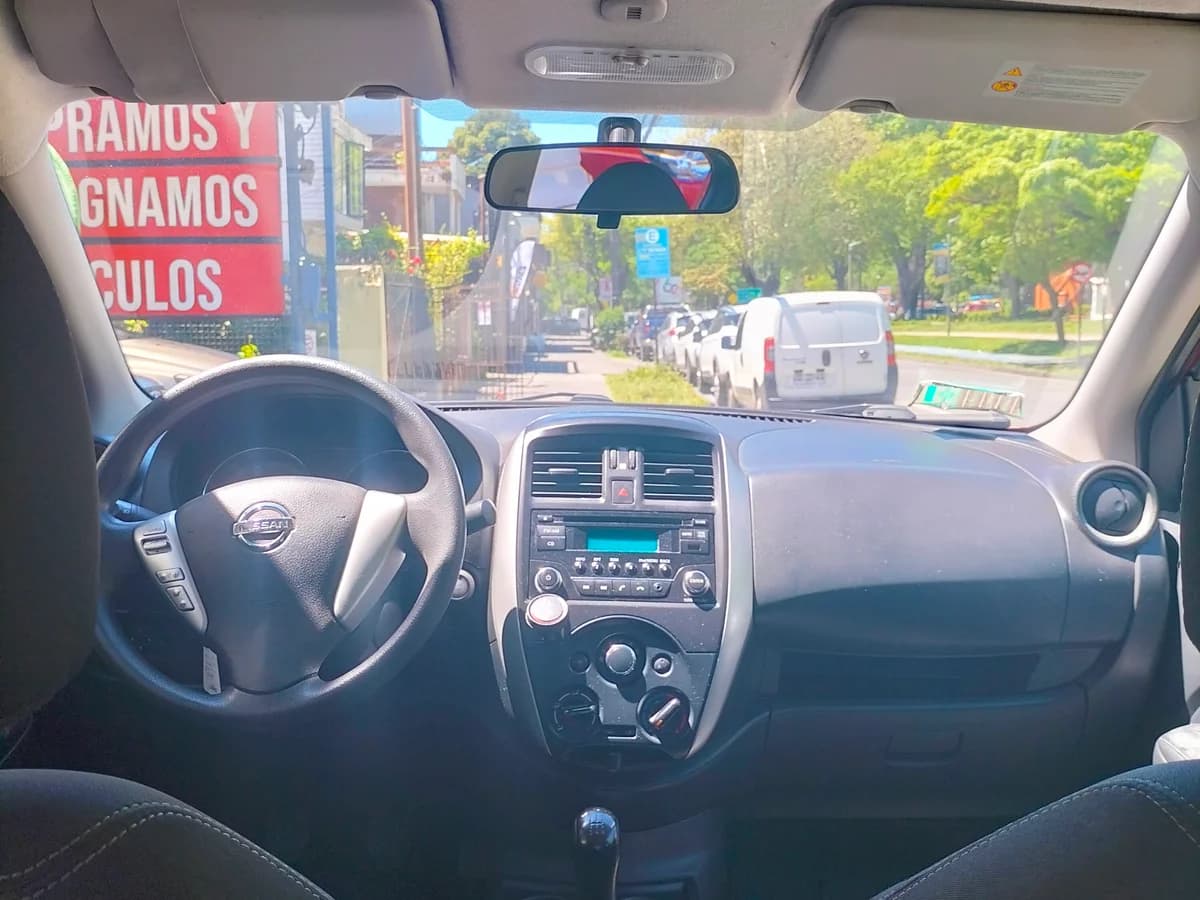 NISSAN Versa SENSE 1.6 2018 - Imagen 8