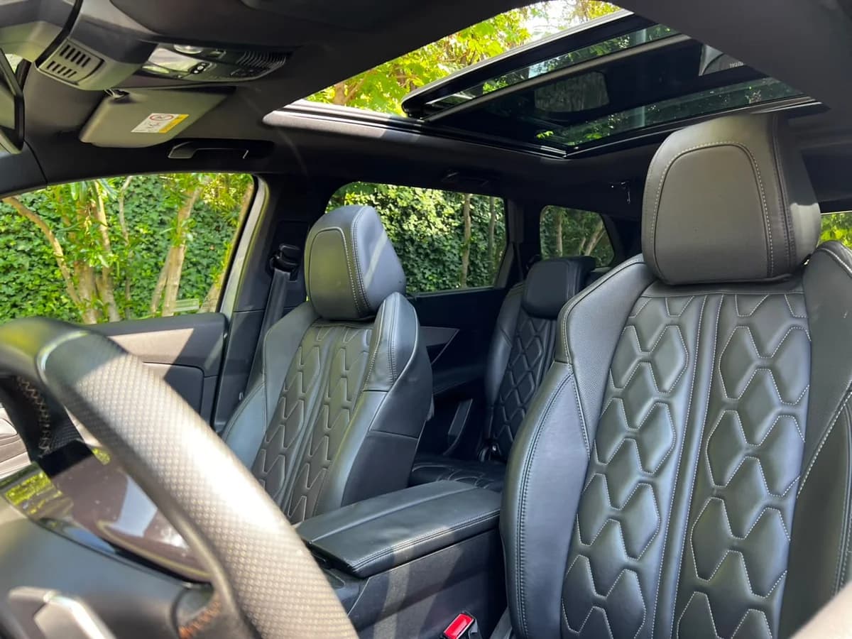 Peugeot 5008 Gt- Line 2.0L BlueHDI EAT8 4x2 7P año 2018 - Imagen 12
