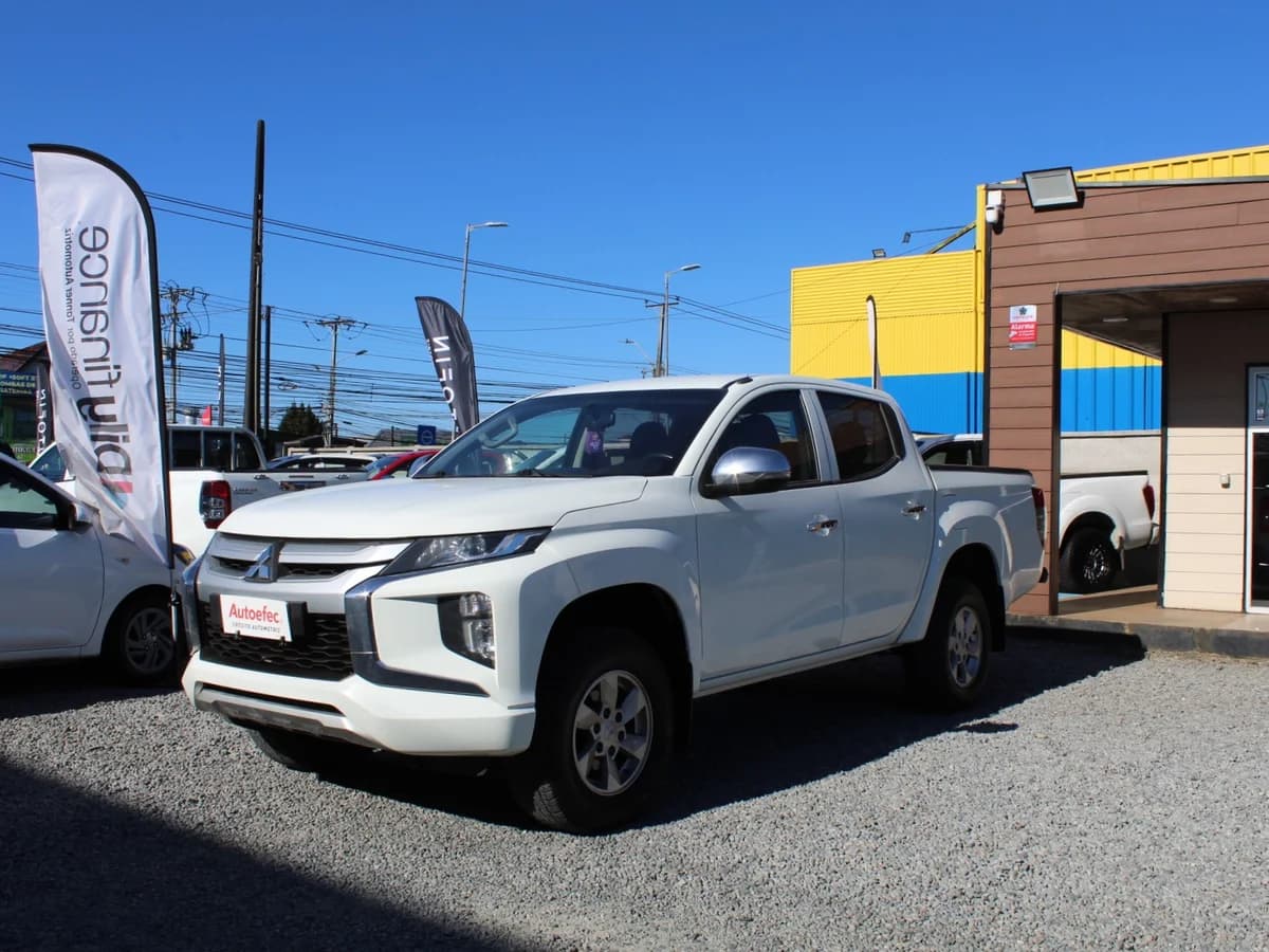 MITSUBISHI L200 KATANA CRT 4X4 2.4 2021 - Imagen 2