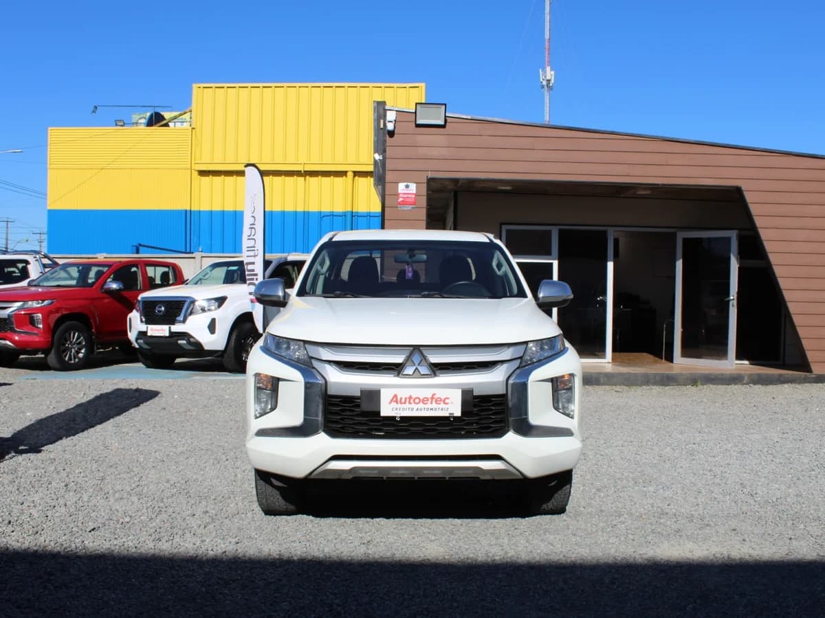 MITSUBISHI L200 KATANA CRT 4X4 2.4 2021 - Imagen 3