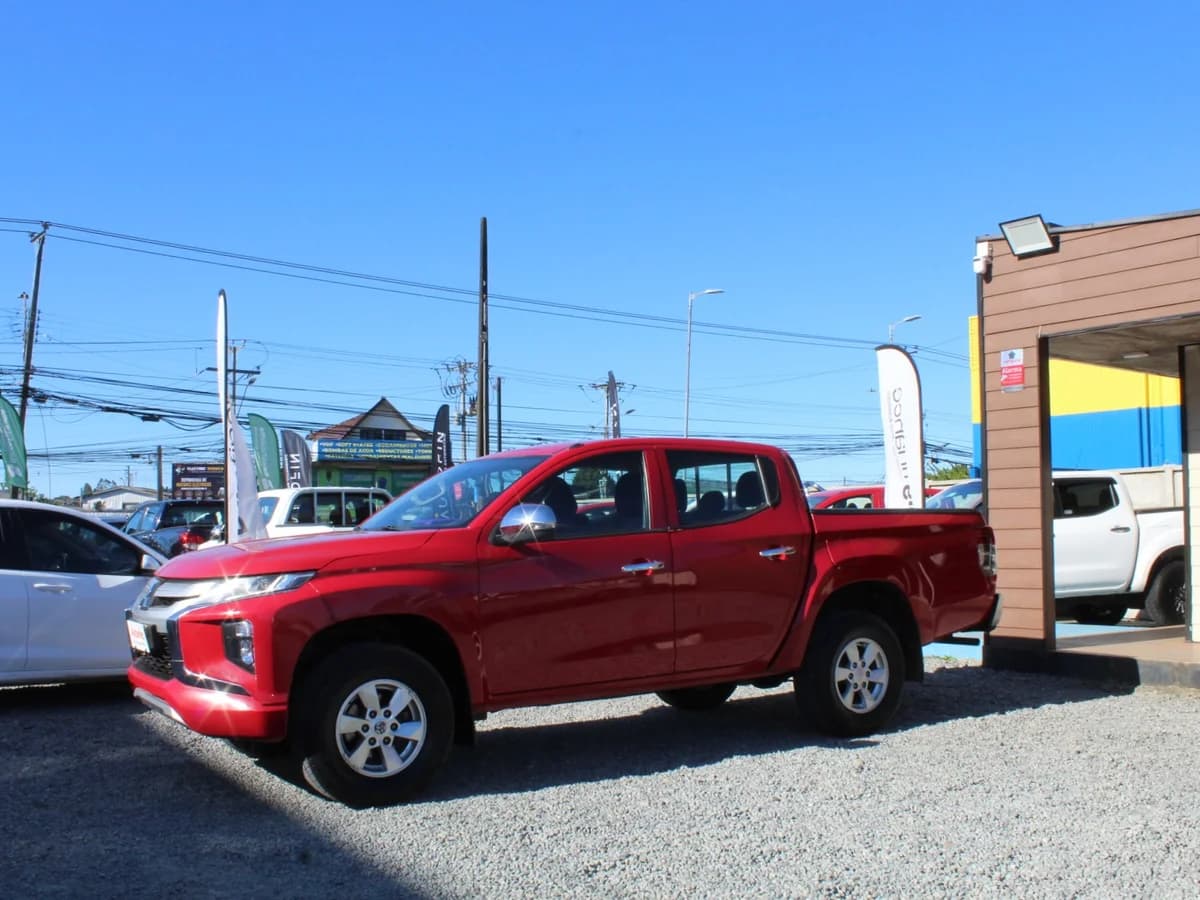 MITSUBISHI L200 KATANA CRT 2.4 2022 - Imagen 1