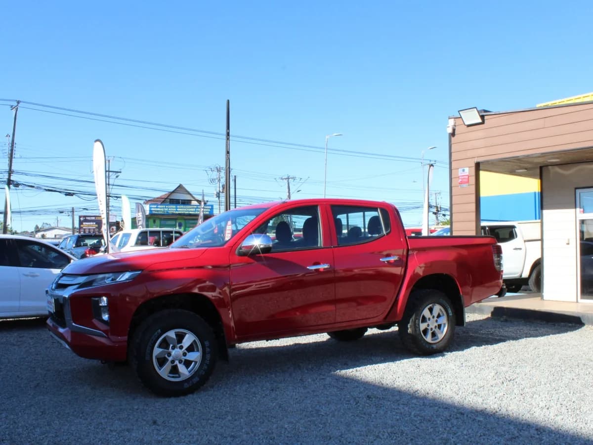 MITSUBISHI L200 KATANA CRT 4X4 2.4 2023 - Imagen 1