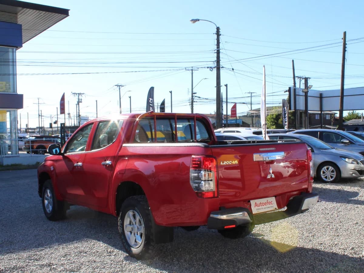 MITSUBISHI L200 KATANA CRT 4X4 2.4 2023 - Imagen 8