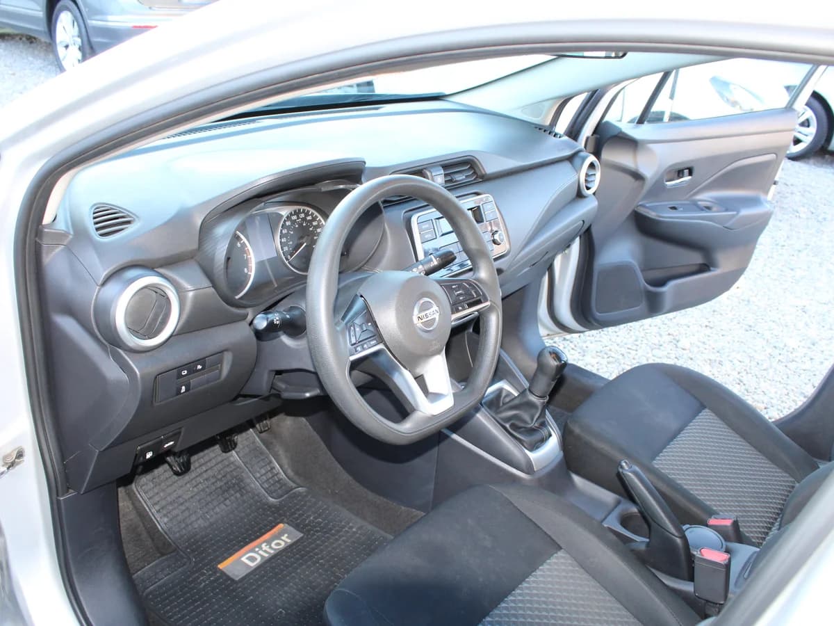 NISSAN Versa SENSE 1.6 2021 - Imagen 11