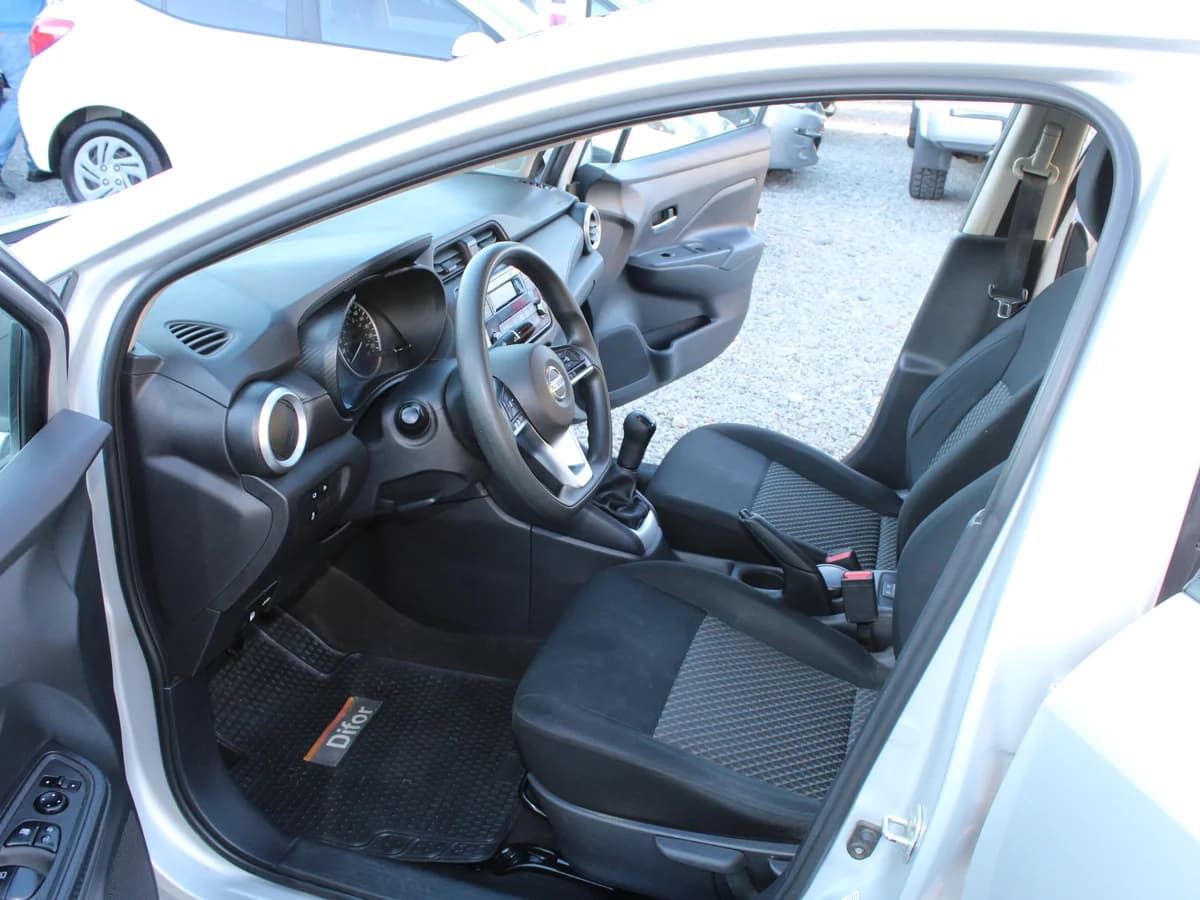 NISSAN Versa SENSE 1.6 2021 - Imagen 12