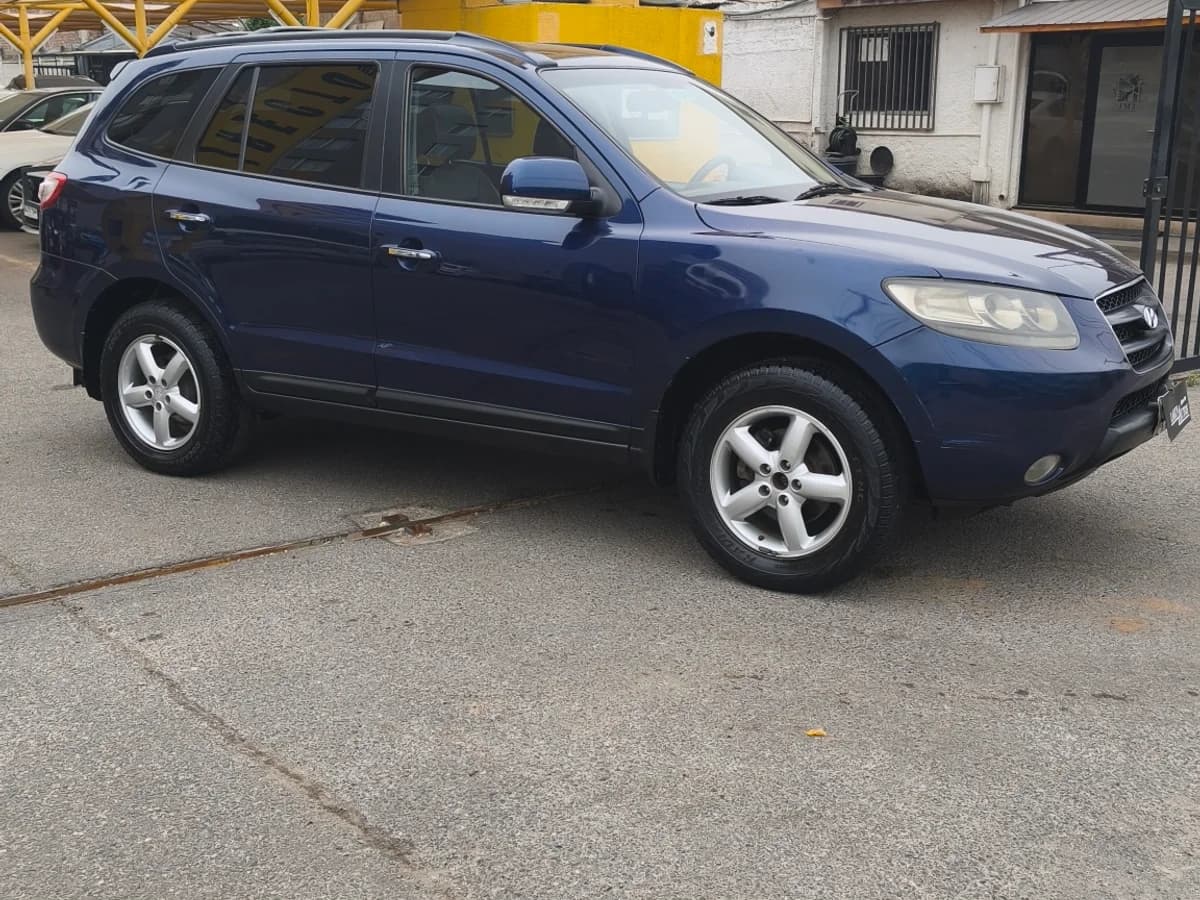 *OFERTA DE LA SEMANA* HYUNDAI SANTA FE GLS CRDI 4WD 2.2 AT DIESEL 5P 2010 - Imagen 3