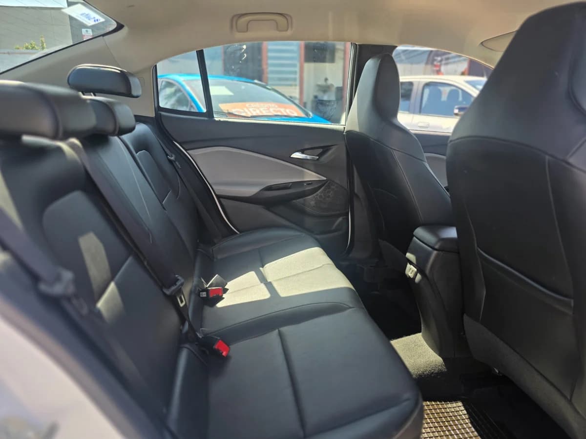 CHEVROLET Onix 1.0 2023 - Imagen 8
