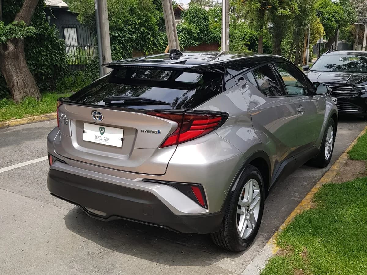 TOYOTA C-HR HEV 1.8 AT - Imagen 4