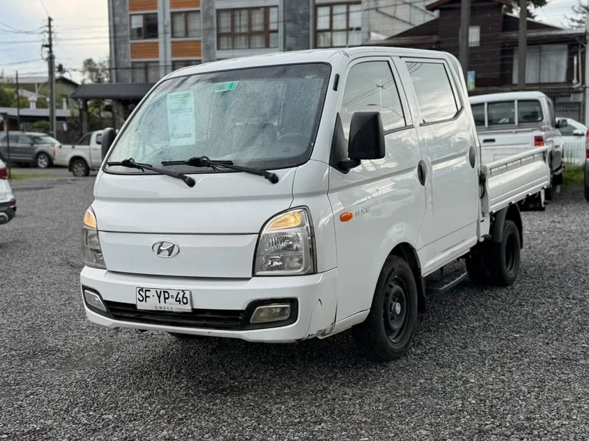 HYUNDAI PORTER 2.5 CRDI GL DC 2AB AC MT DIESEL 2022 - Imagen 3