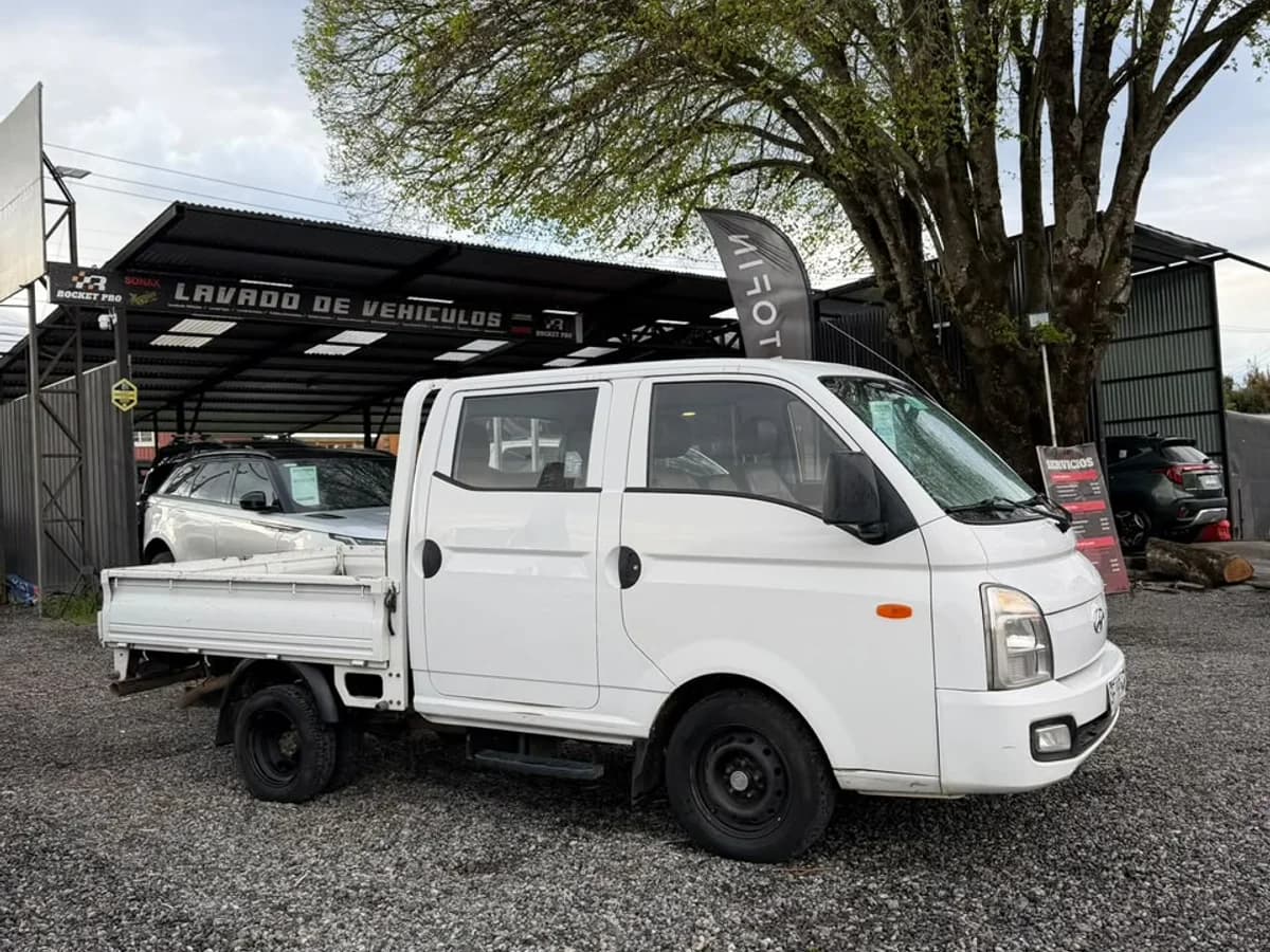 HYUNDAI PORTER 2.5 CRDI GL DC 2AB AC MT DIESEL 2022 - Imagen 15