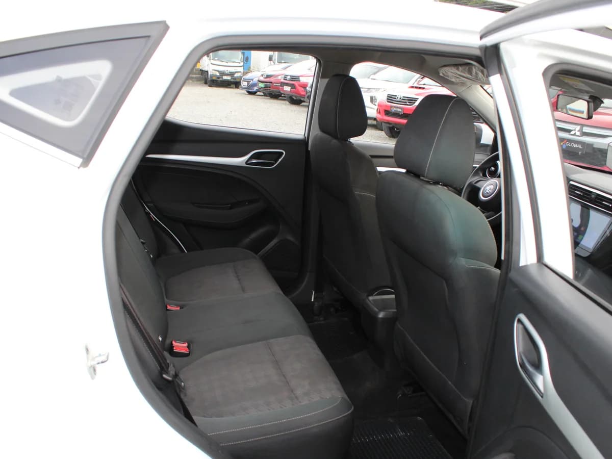 MG Zs 5P 1.5 2022 - Imagen 6